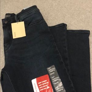 NWT Womens Levis Perfect Slimming Legging
